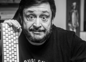 Hernán Casciari: «No quiero que me decidan las historias los que tienen plata»