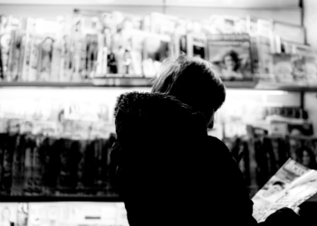 Más allá de las breaking news: la lectura profunda resiste y persiste