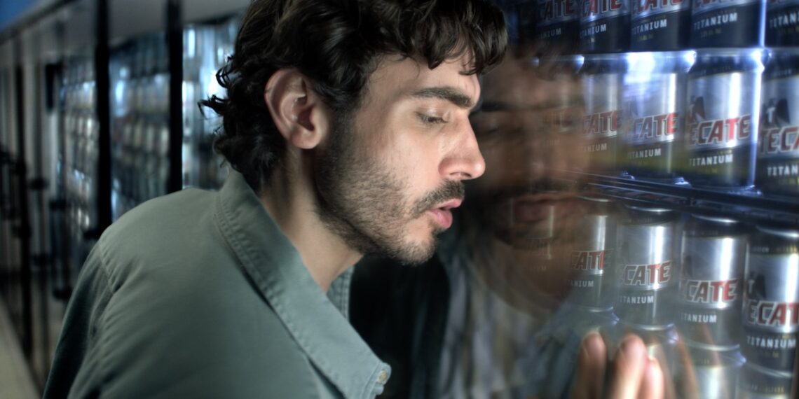 Campañas: “Volvimos por ti”: el comercial de Tecate Titanium producido por Ladoble.