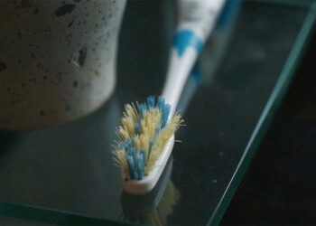 “Cámbiame” de AGENS para Oral-B