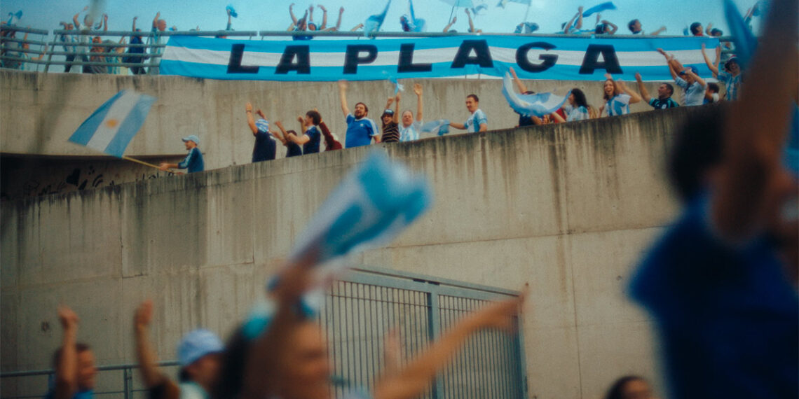 “La Plaga” la marea argentina que llega al Mundial de la mano de Schneider con creatividad de Mercado McCann