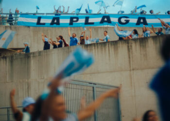 “La Plaga” la marea argentina que llega al Mundial de la mano de Schneider con creatividad de Mercado McCann